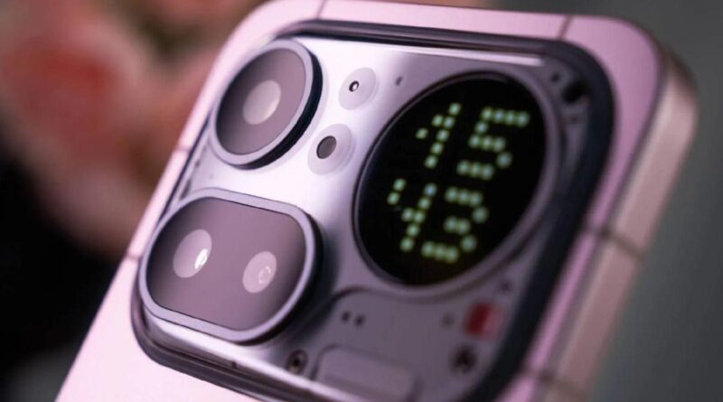 Nothing’den Mini-LED Devrimi: Akıllı Telefon Tasarım Algoritmasını Yeniden Yazıyor