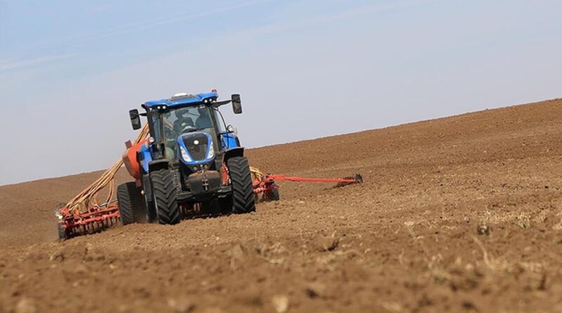 8.7 Milyar TL’lik Mazot ve Gübre Desteği Ödemeleri Başladı: Üreticinin Ekime Hazırlığına Nefes Oldu