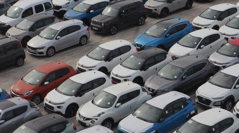 AB Otomotiv Pazarında Dönüşüm Hız Kesmiyor: Elektrikli Araçlar Zirveye Tırmanıyor