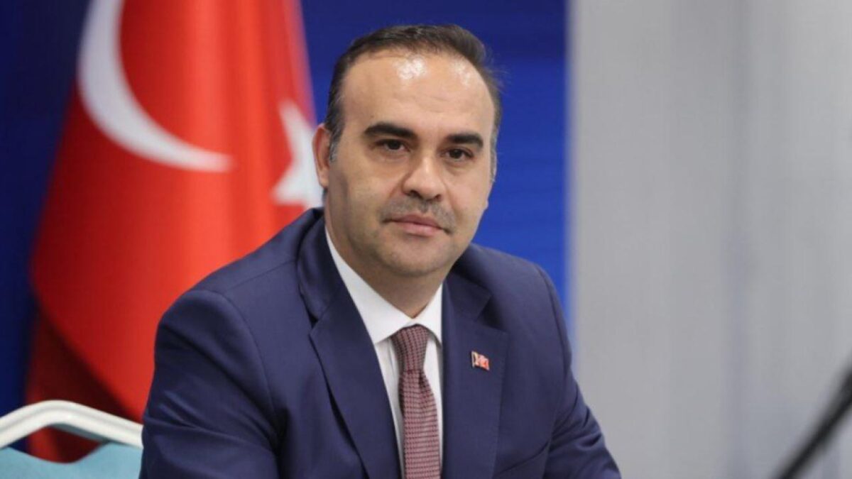 Türkiye’den Yapay Zeka ve Yeşil Dönüşüme Büyük Yatırım Hamlesi: Kamu Alımlarında Sürdürülebilirlik Odak Noktası